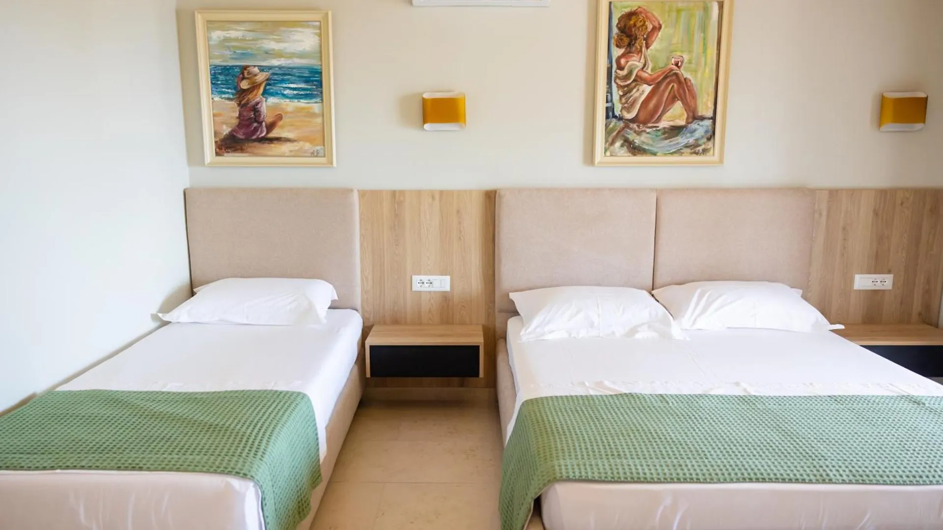 ***  Sofo Hotel Dhermi Albania